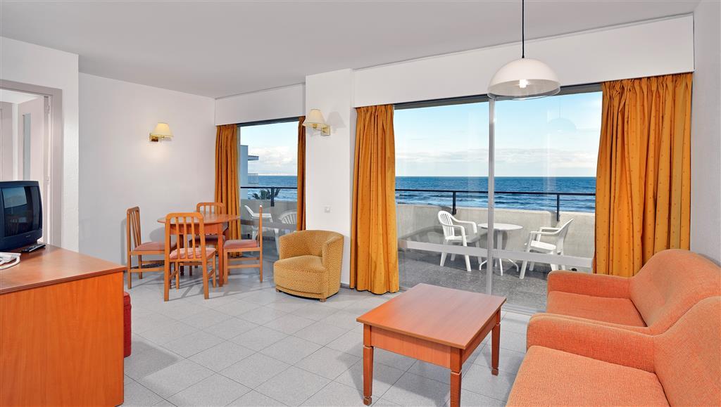 Sol Puerto Marina Aparthotel Torremolinos Ngoại thất bức ảnh