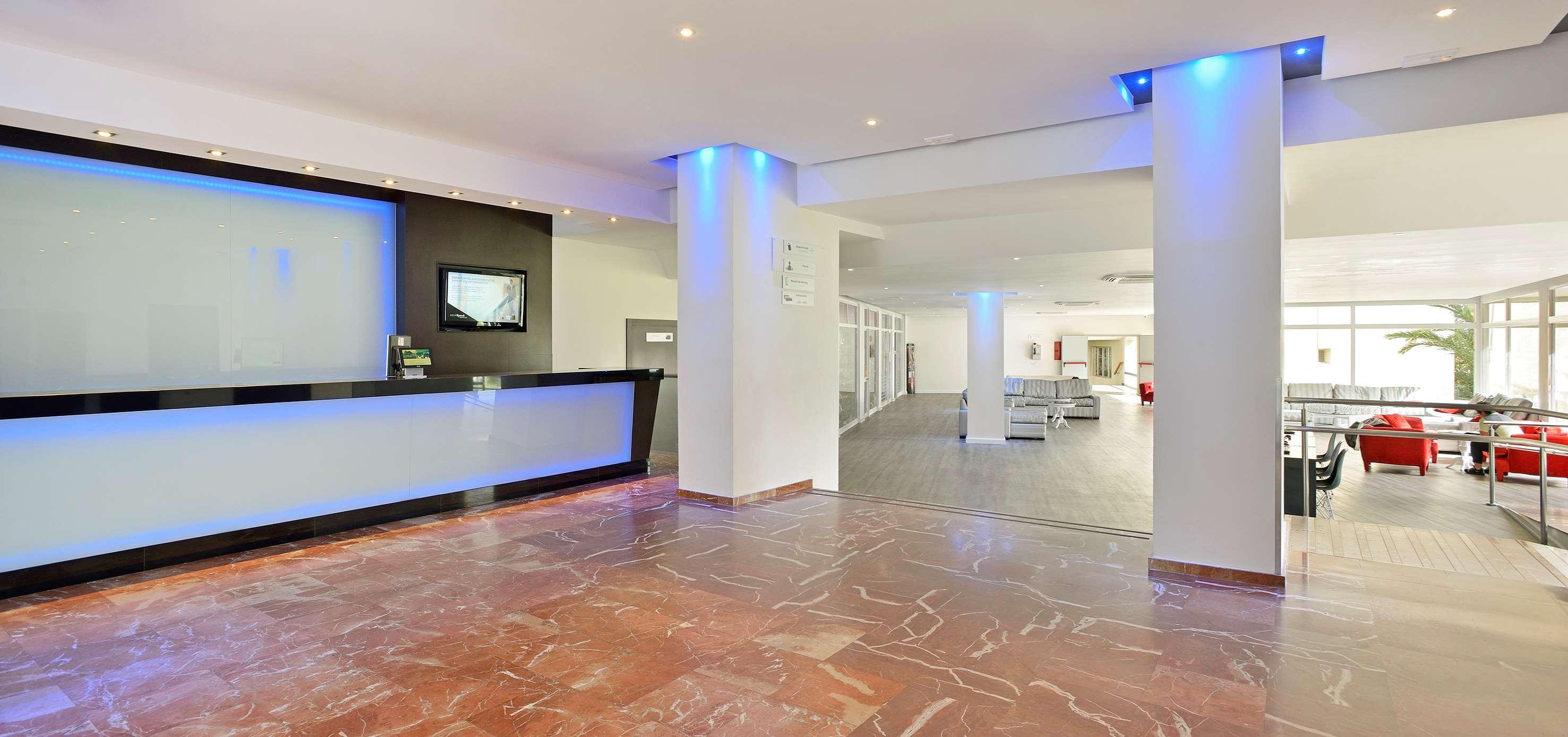 Sol Puerto Marina Aparthotel Torremolinos Ngoại thất bức ảnh