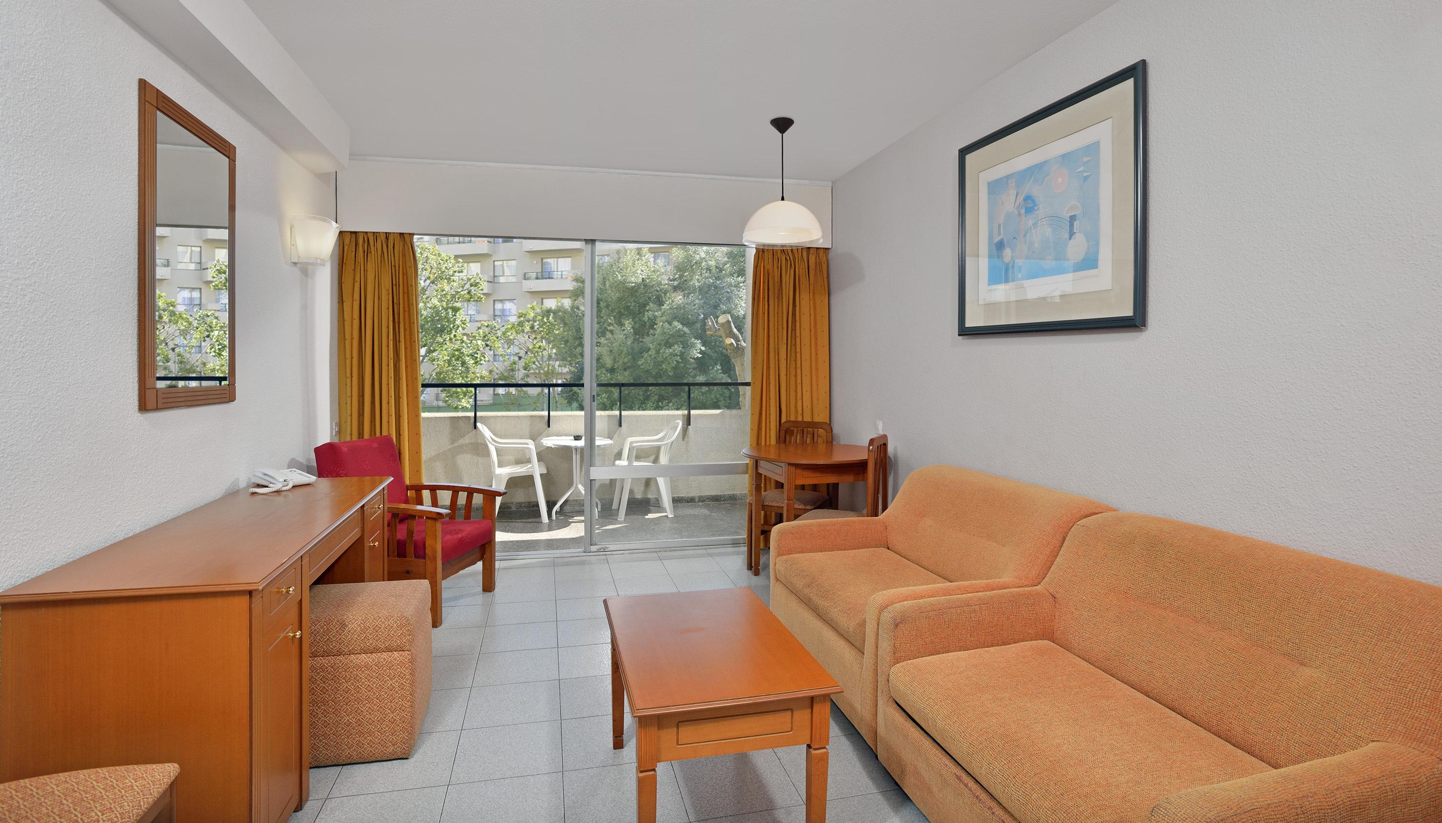 Sol Puerto Marina Aparthotel Torremolinos Ngoại thất bức ảnh