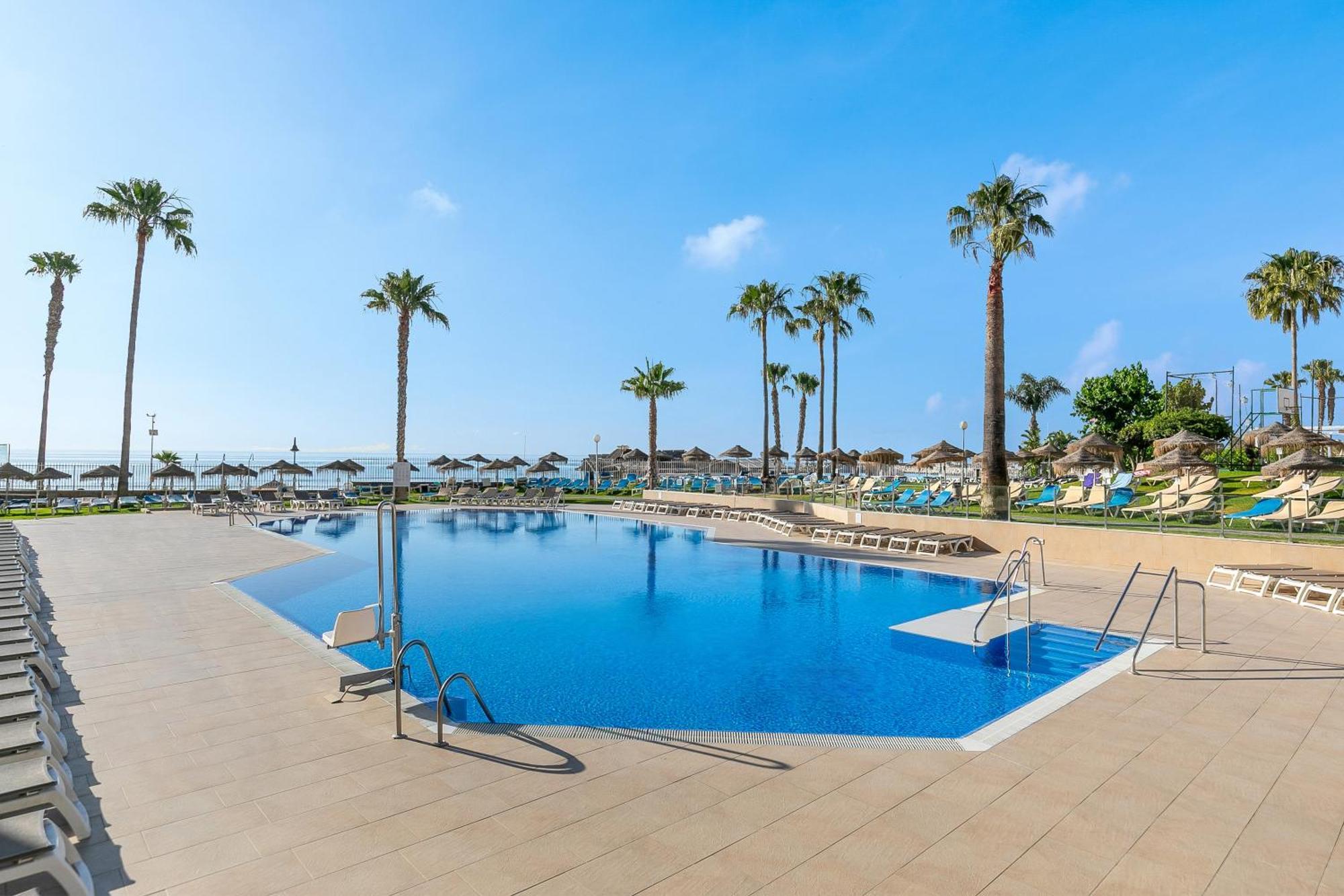 Sol Puerto Marina Aparthotel Torremolinos Ngoại thất bức ảnh