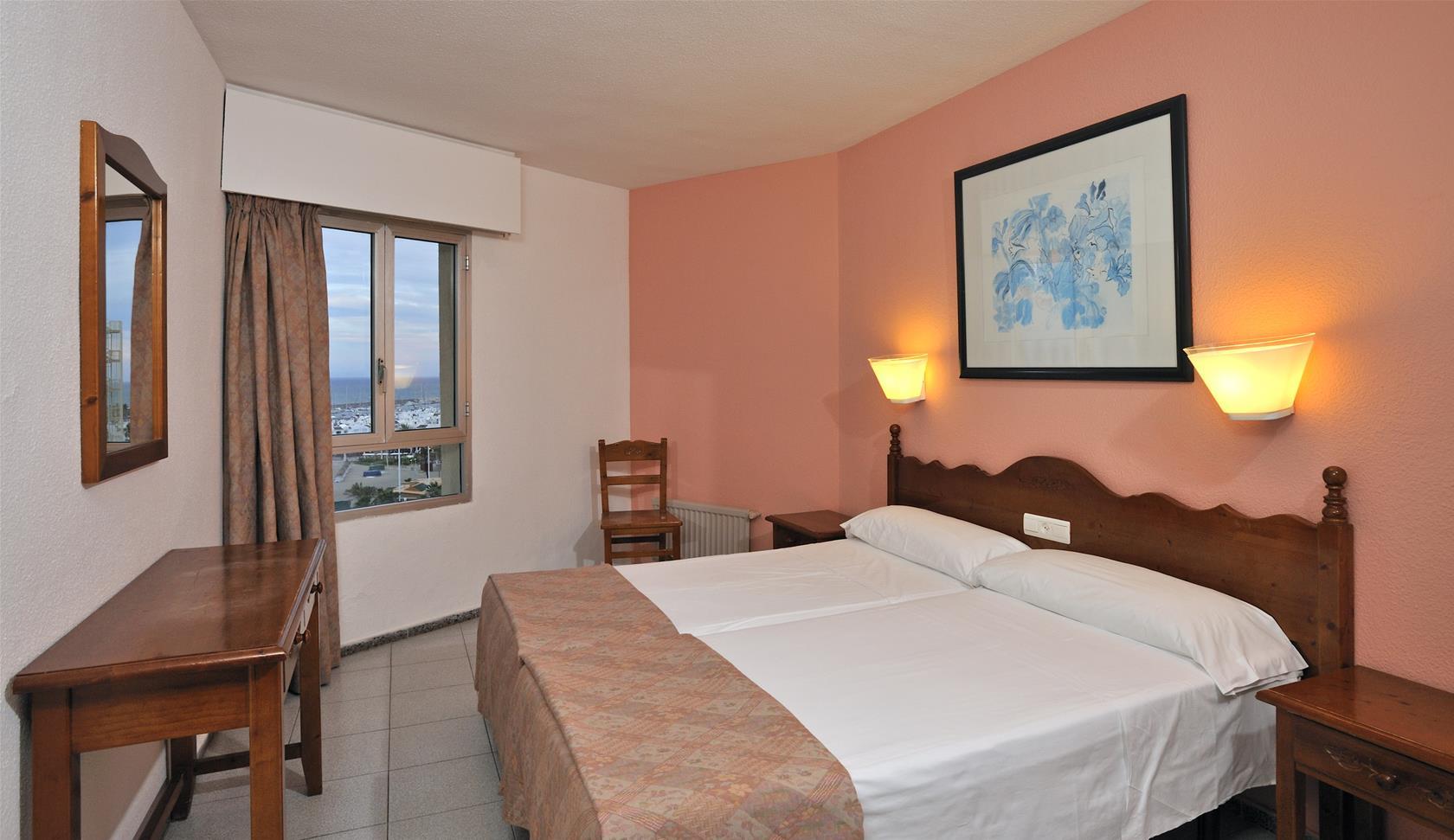 Sol Puerto Marina Aparthotel Torremolinos Phòng bức ảnh